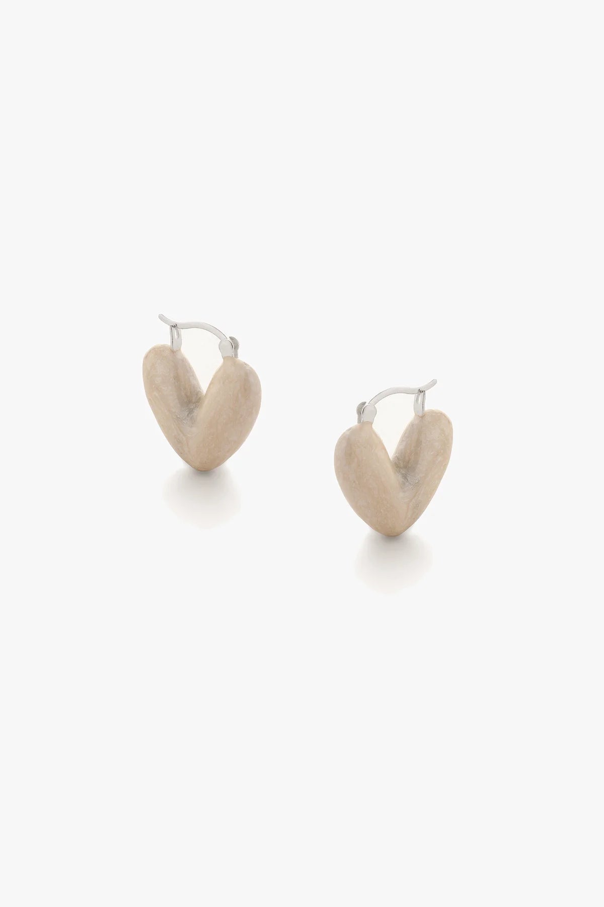 Pearl heart earrings