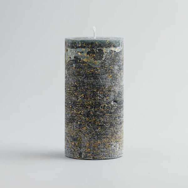 Winter Thyme Gold Marbled Pillar