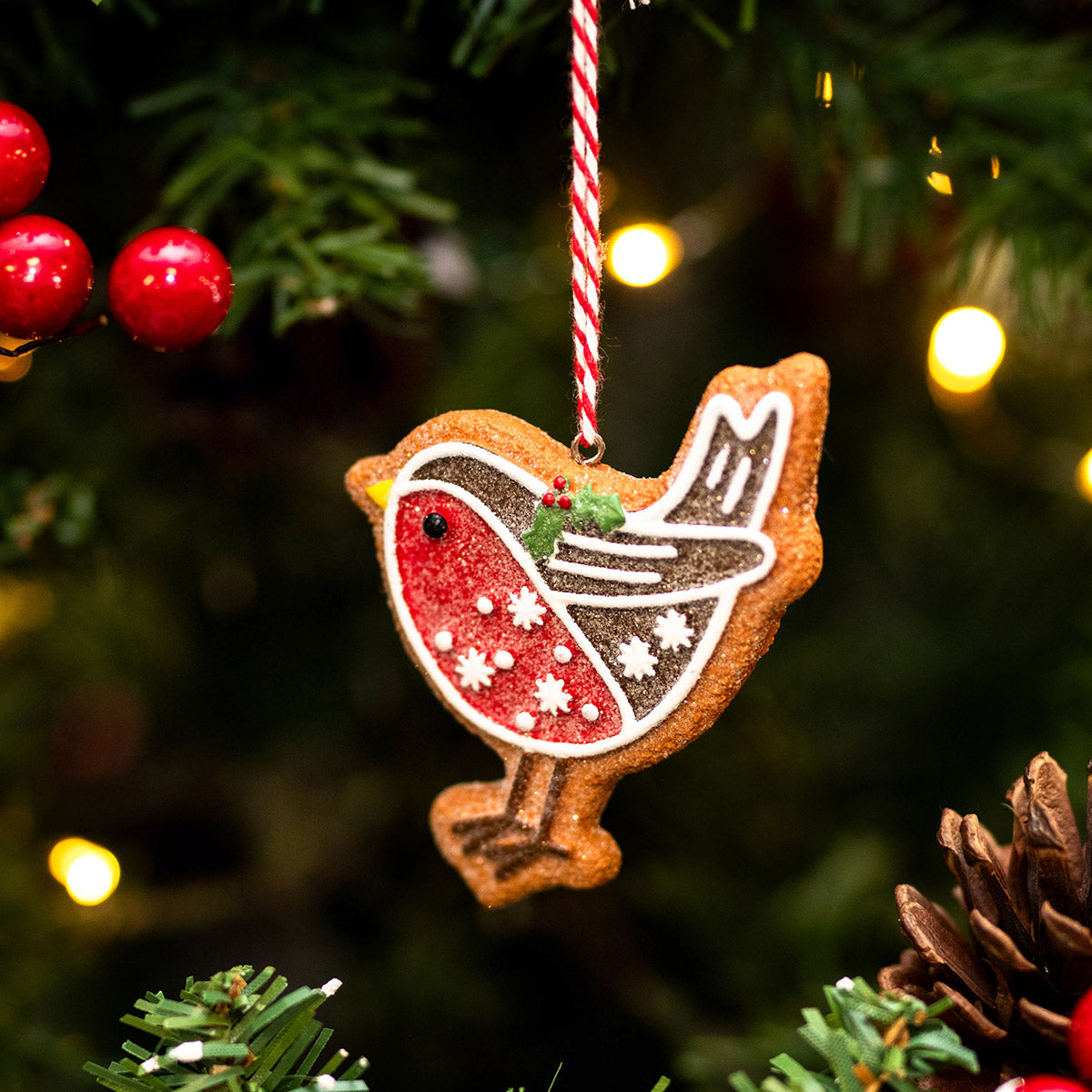 Resin Gingerbread Robin Decoration