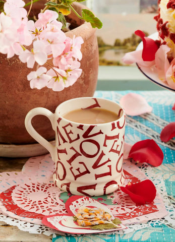 Emma Bridgewater L.O.V.E Polka Red 1/2 Pint Mug