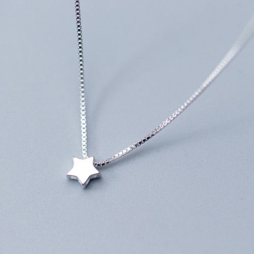 Micro Star Necklace